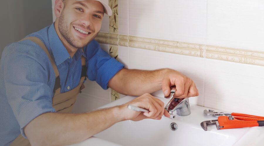 Faucet cartridge replacement in Salem, AR